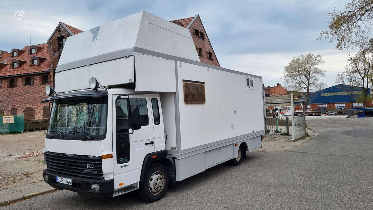 Volvo FLCL 4x2, livestock trucks