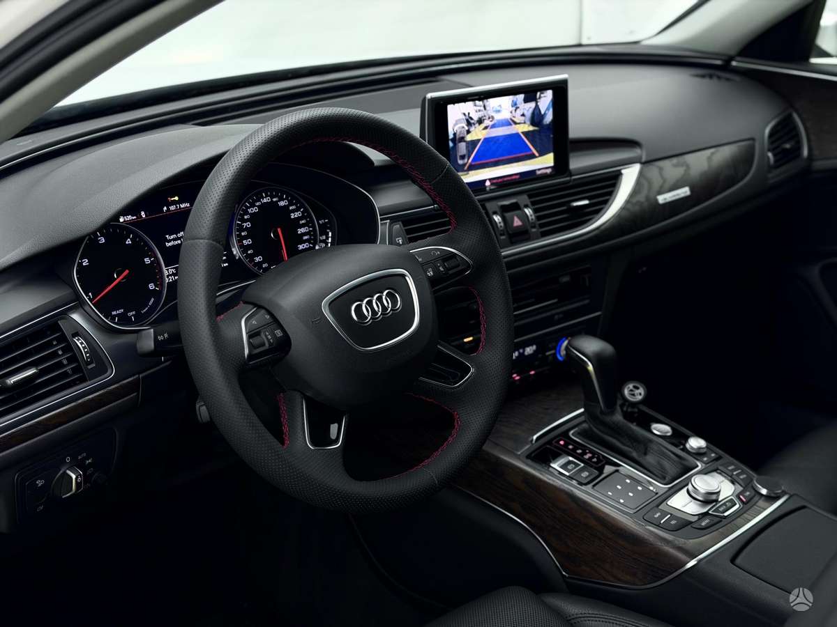 Audi A6, 2.0 l., Седан