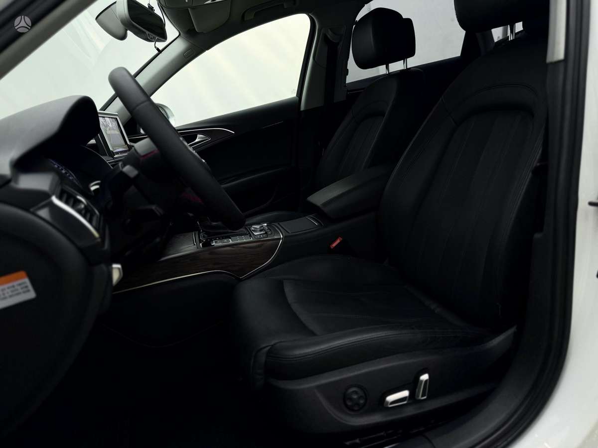 Audi A6, 2.0 l., Седан