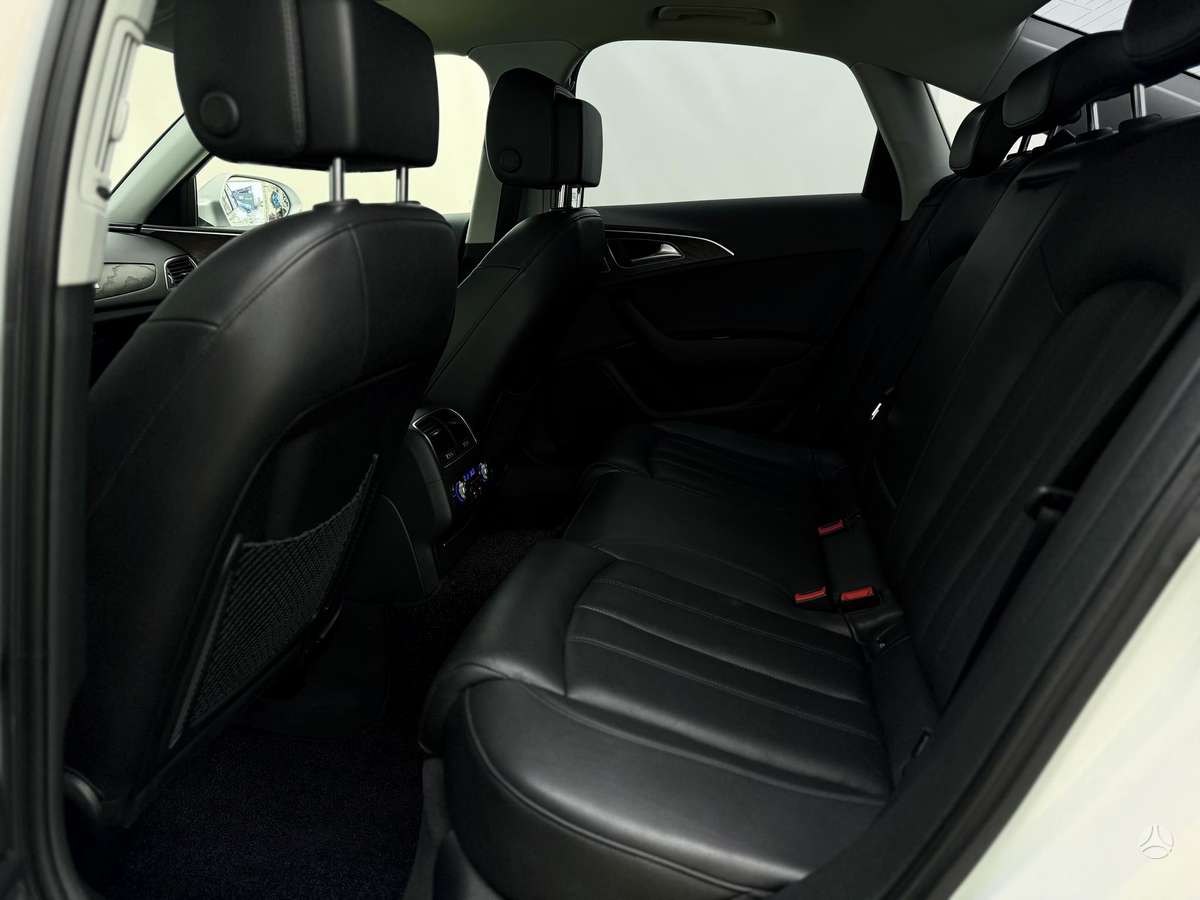 Audi A6, 2.0 l., Седан