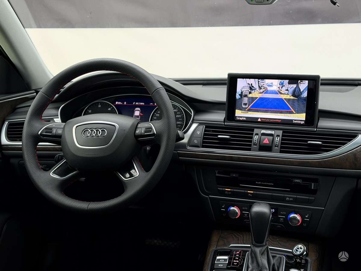 Audi A6, 2.0 l., Седан