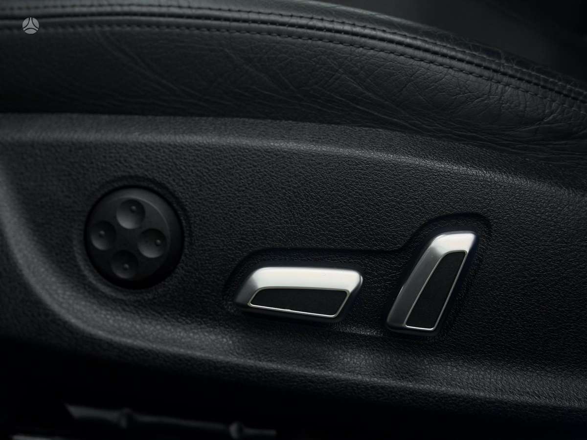 Audi A6, 2.0 l., Седан