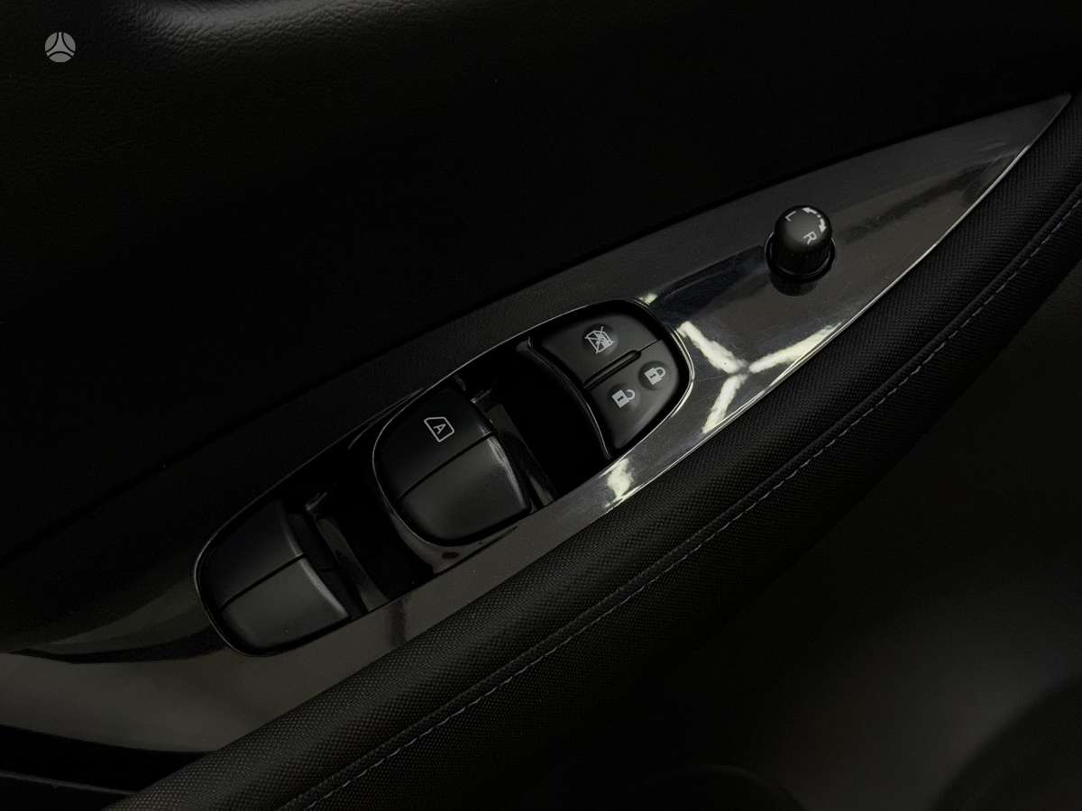 Nissan Leaf, 40 kWh, hatchback