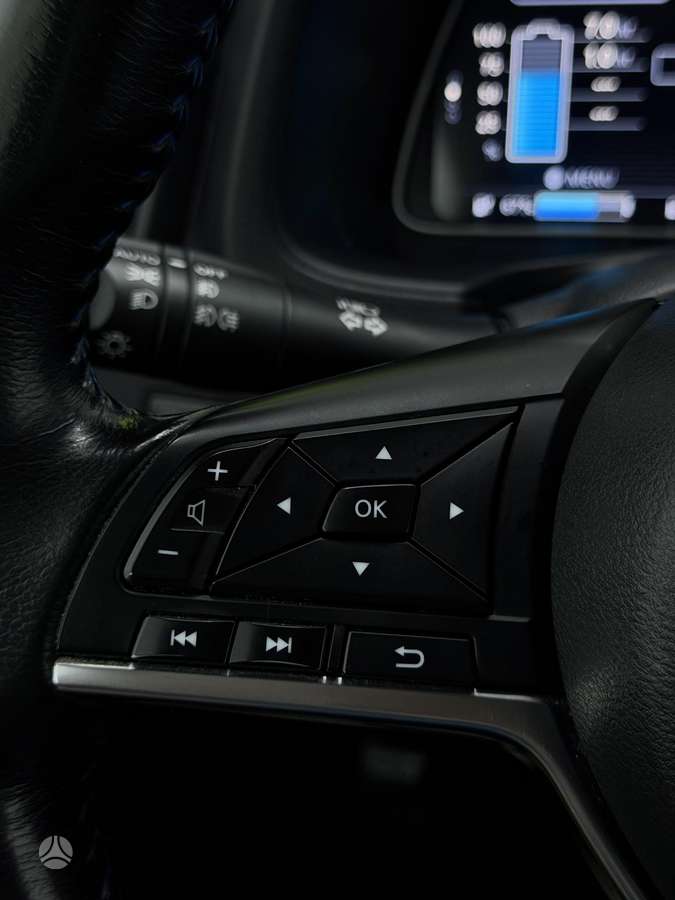 Nissan Leaf, 40 kWh, hatchback