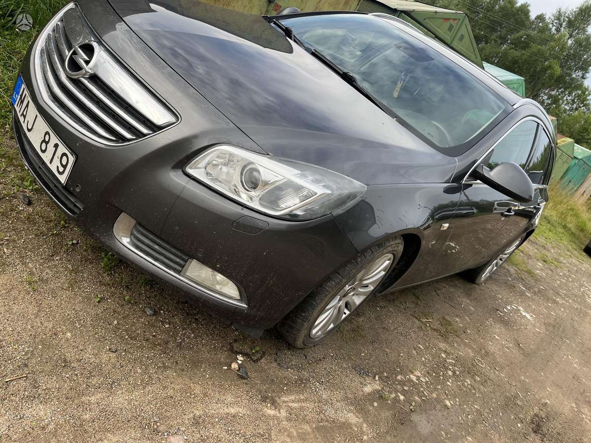 Opel Insignia, 2.0 l., Универсал
