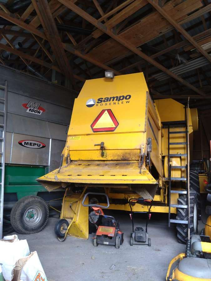SAMPO ROSENLEW 2050, combine harvesters