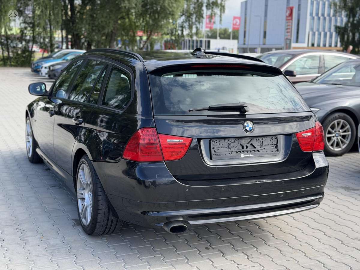 BMW 320, 2.0 l., Универсал