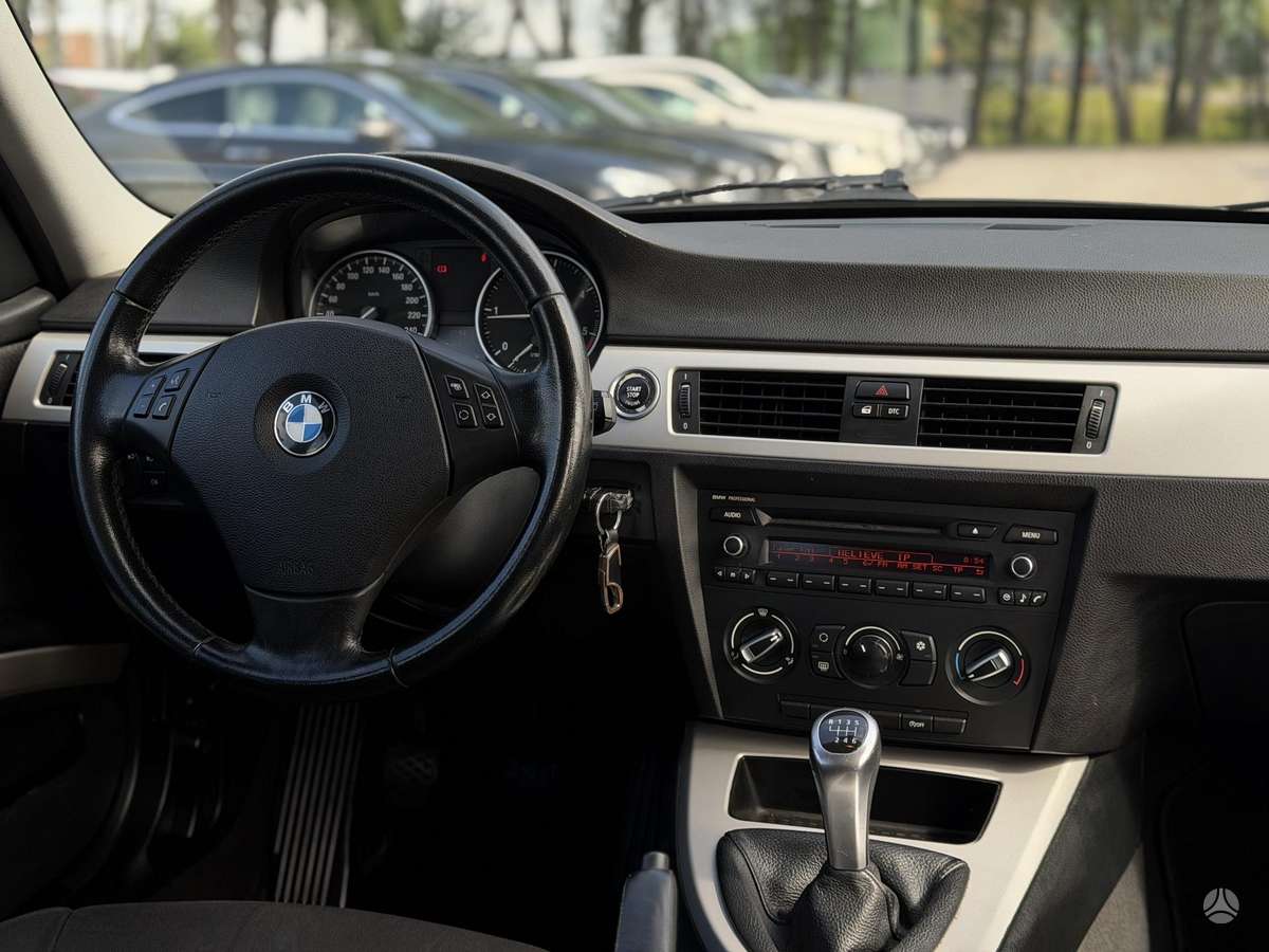 BMW 320, 2.0 l., Универсал