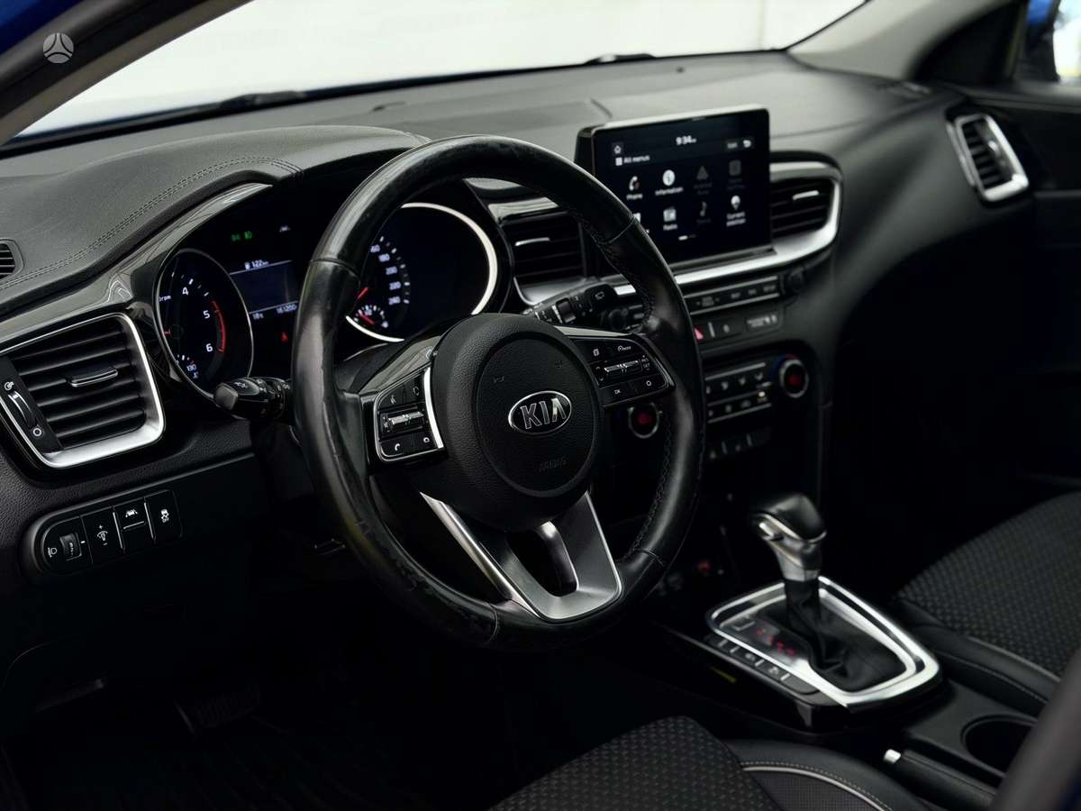 Kia Ceed, 1.6 l., Хэтчбек