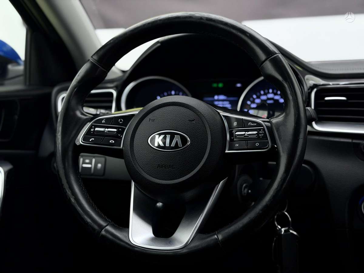 Kia Ceed, 1.6 l., Хэтчбек