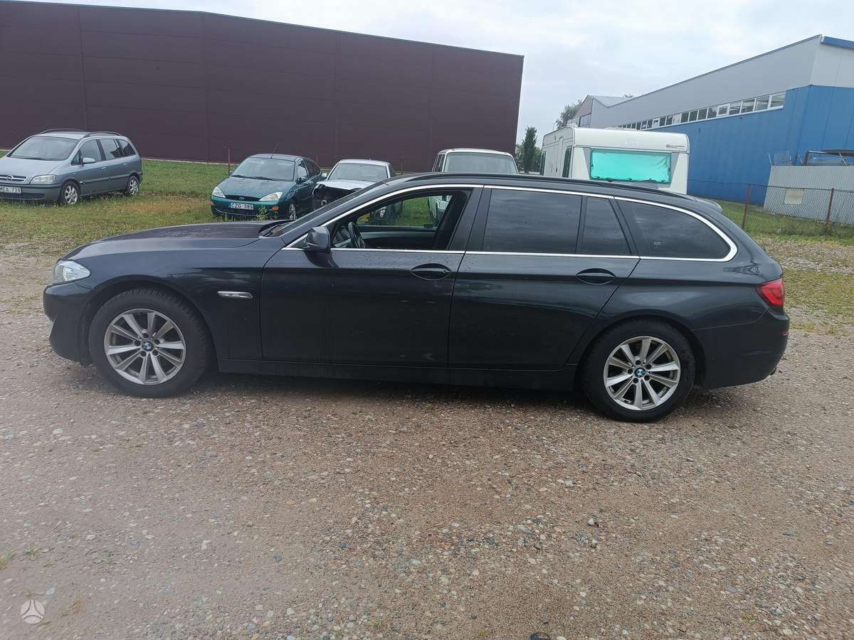 BMW 520, 2.0 l., wagon