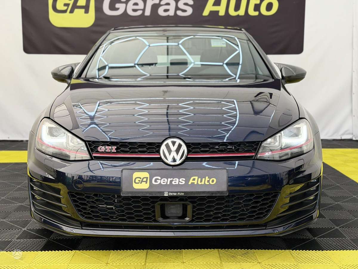Volkswagen Golf, 2.0 l., hatchback