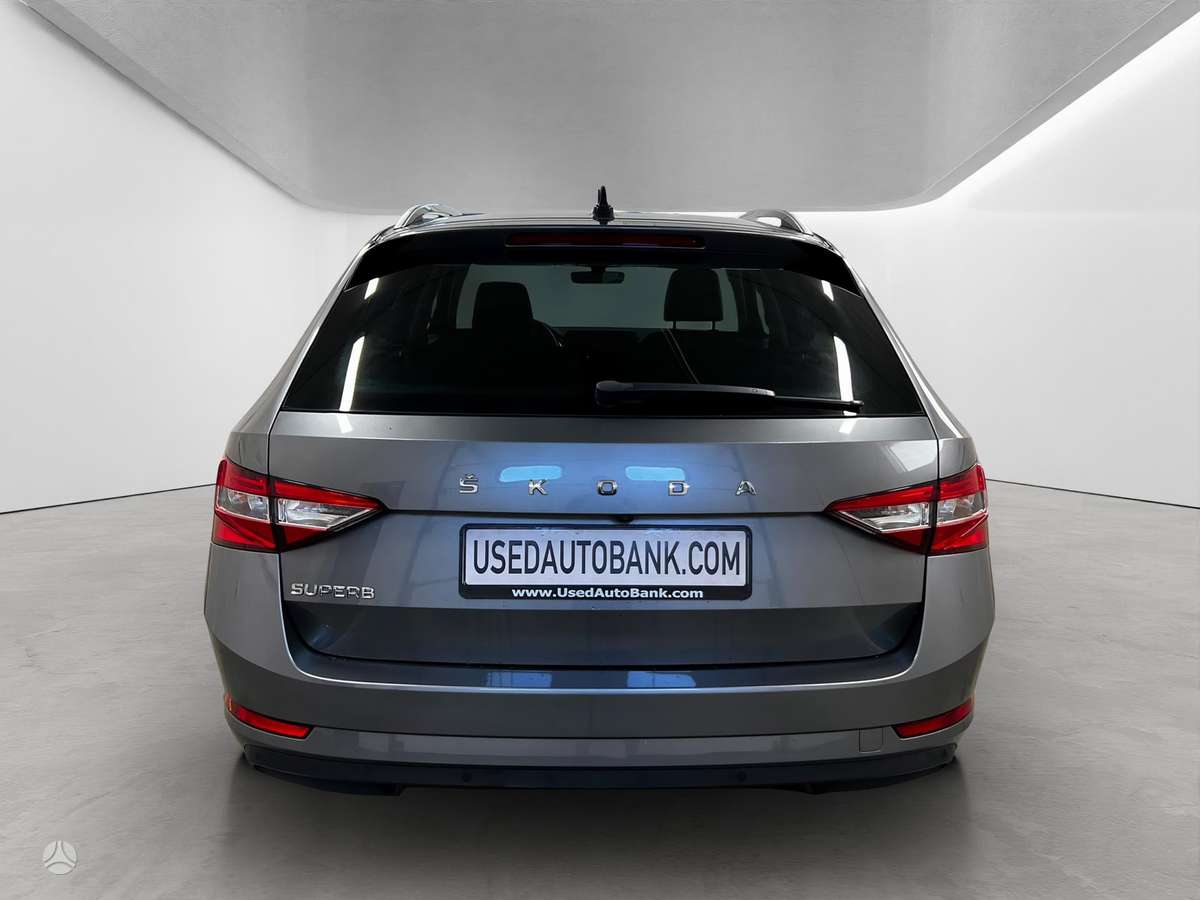 Skoda Superb, 2.0 l., Универсал