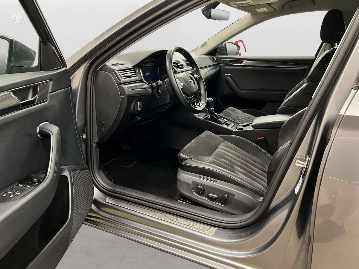 Skoda Superb, 2.0 l., Универсал