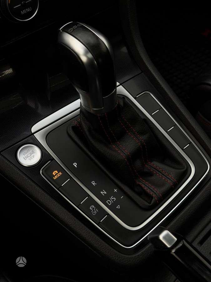 Volkswagen Golf, 2.0 l., hatchback
