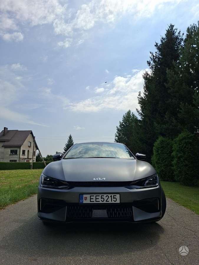 Kia EV6, 430 kWh, hatchback