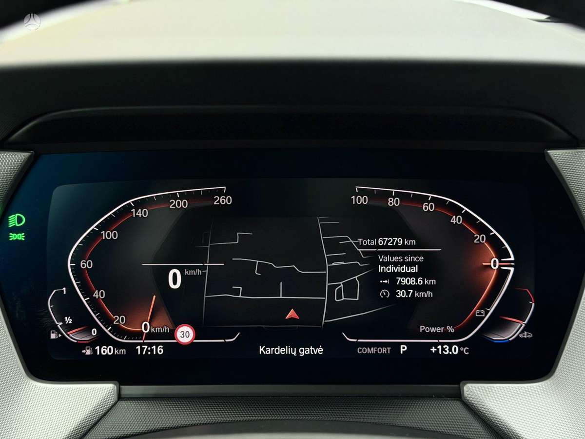 BMW 118, 1.5 l., hatchback