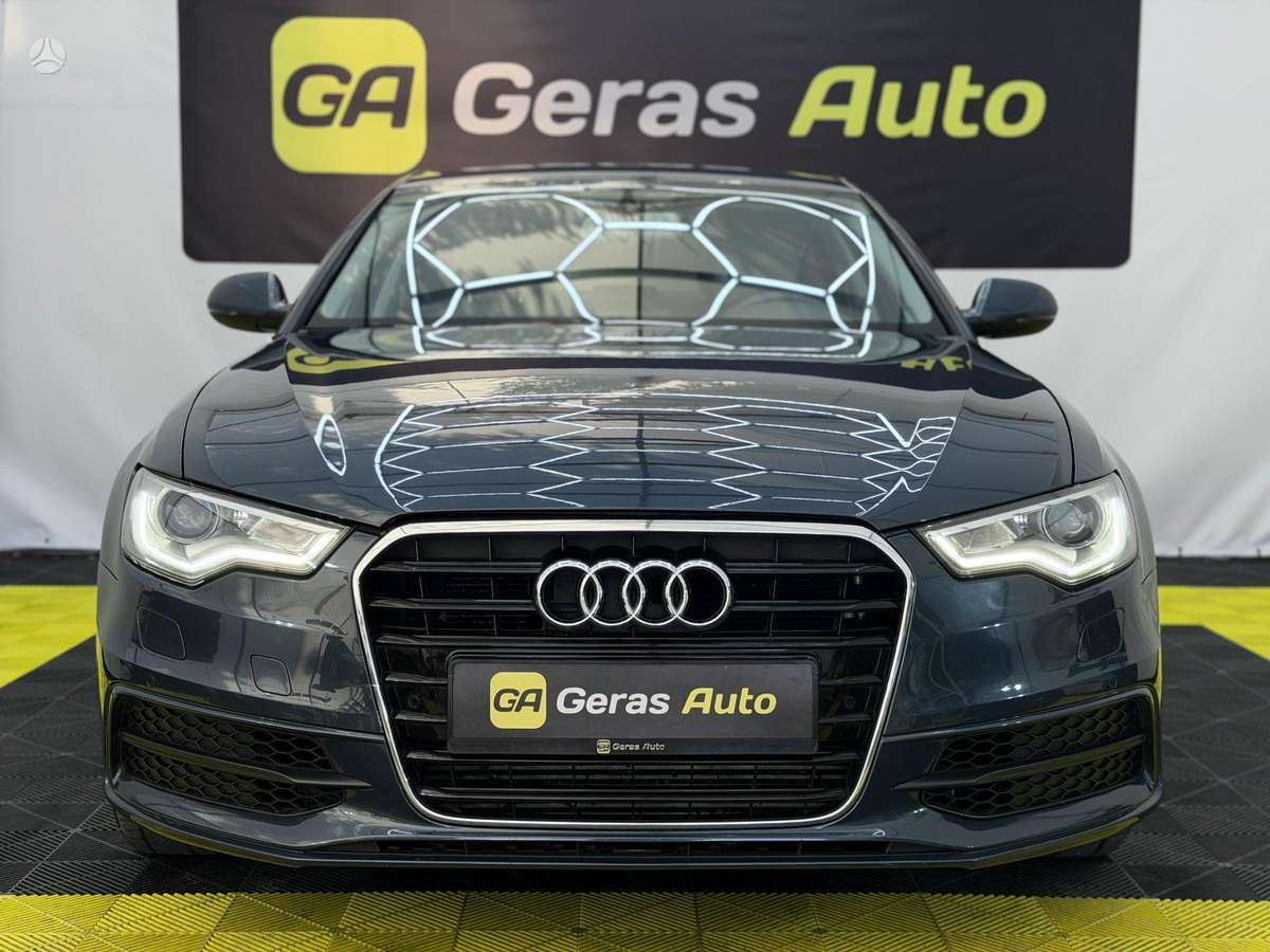 Audi A6, 2.0 l., Седан