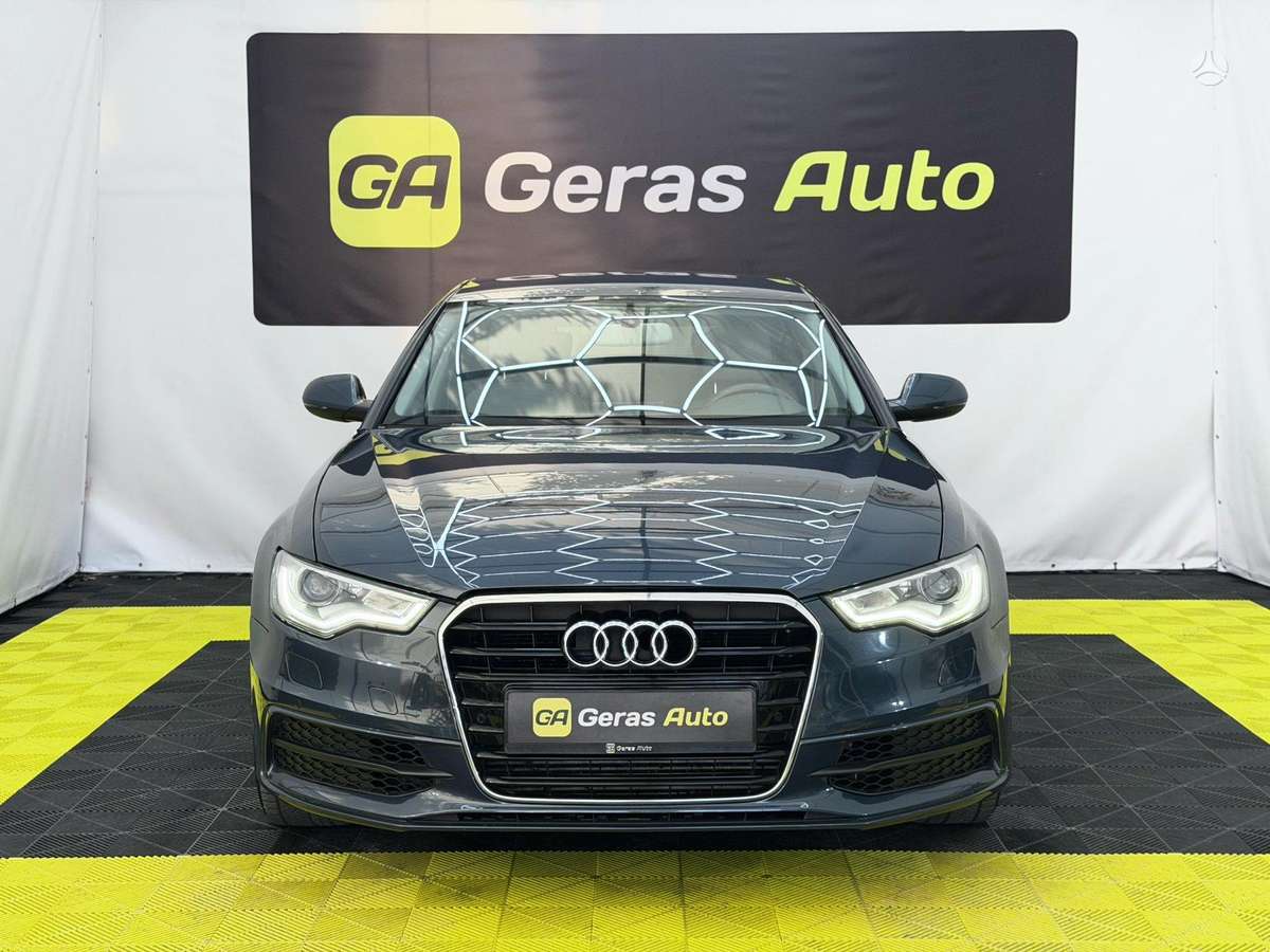 Audi A6, 2.0 l., Седан