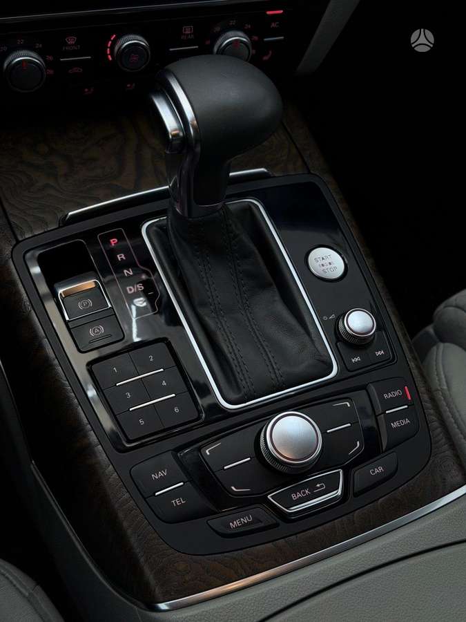 Audi A6, 2.0 l., Седан