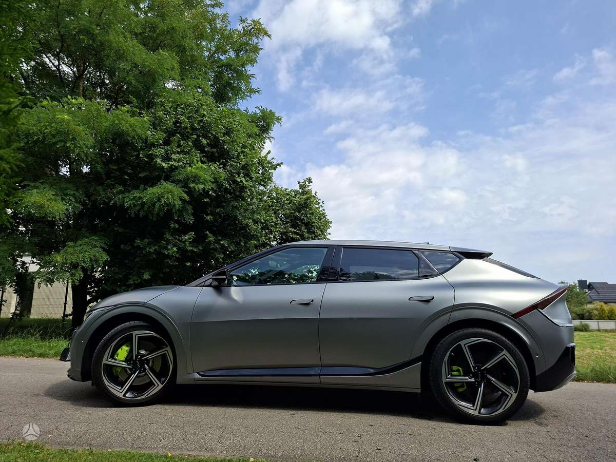Kia EV6, 430 kWh, hatchback