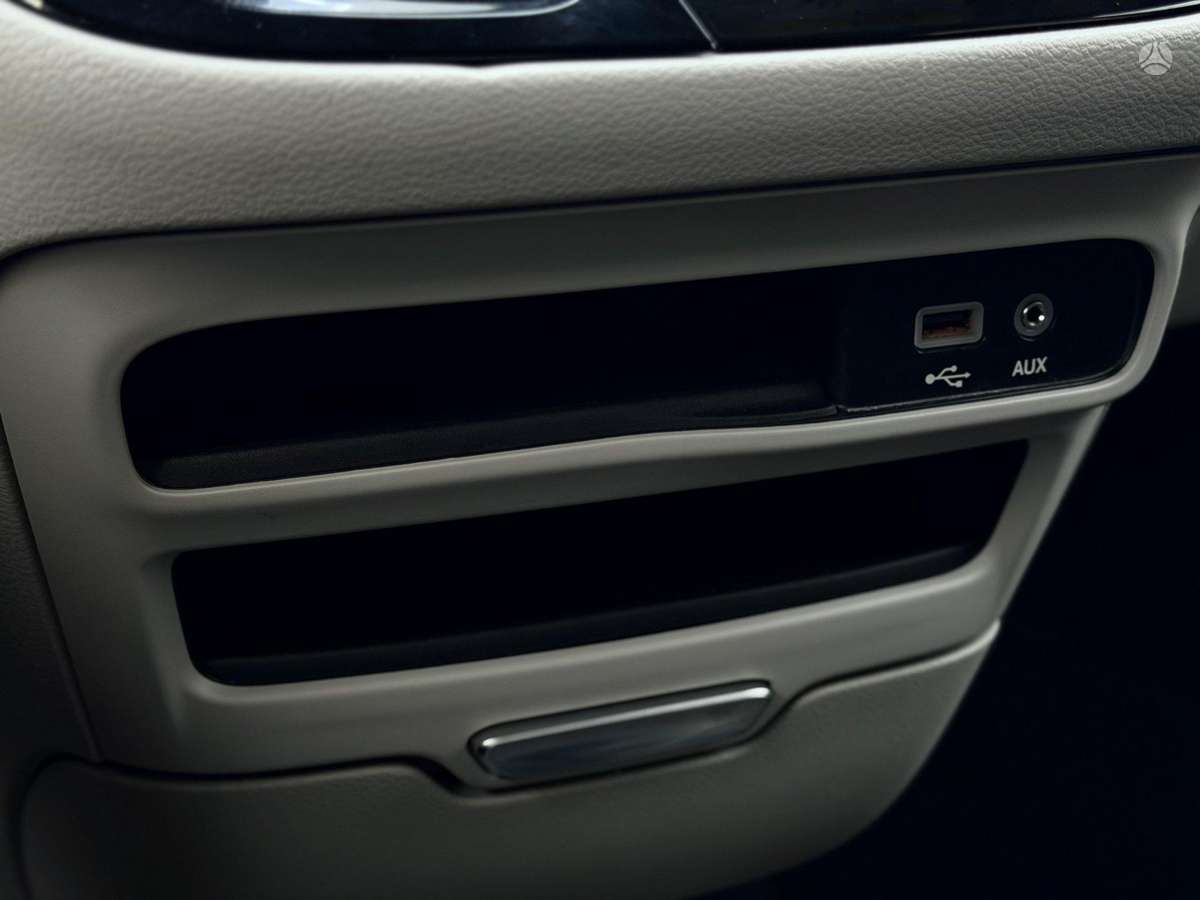 Chrysler Pacifica, 3.6 l., mpv / minivan