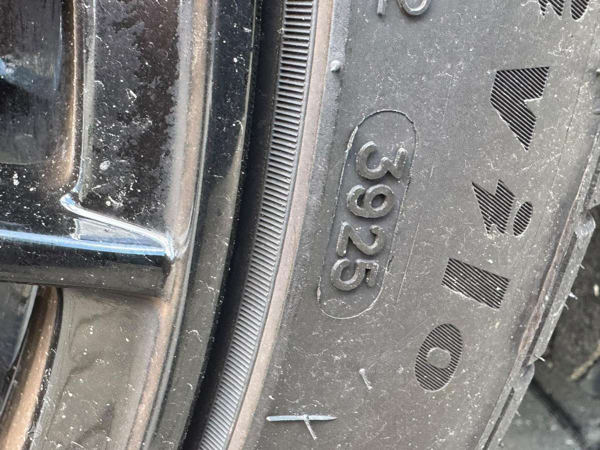 BMW 518, 2.0 l., Универсал