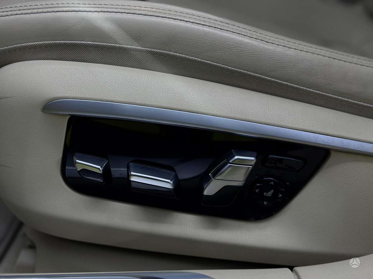 BMW 740, 3.0 l., Седан