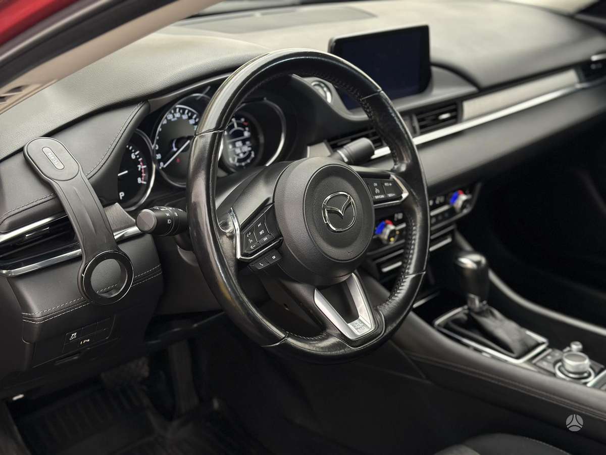Mazda 6, 2.0 l., Седан
