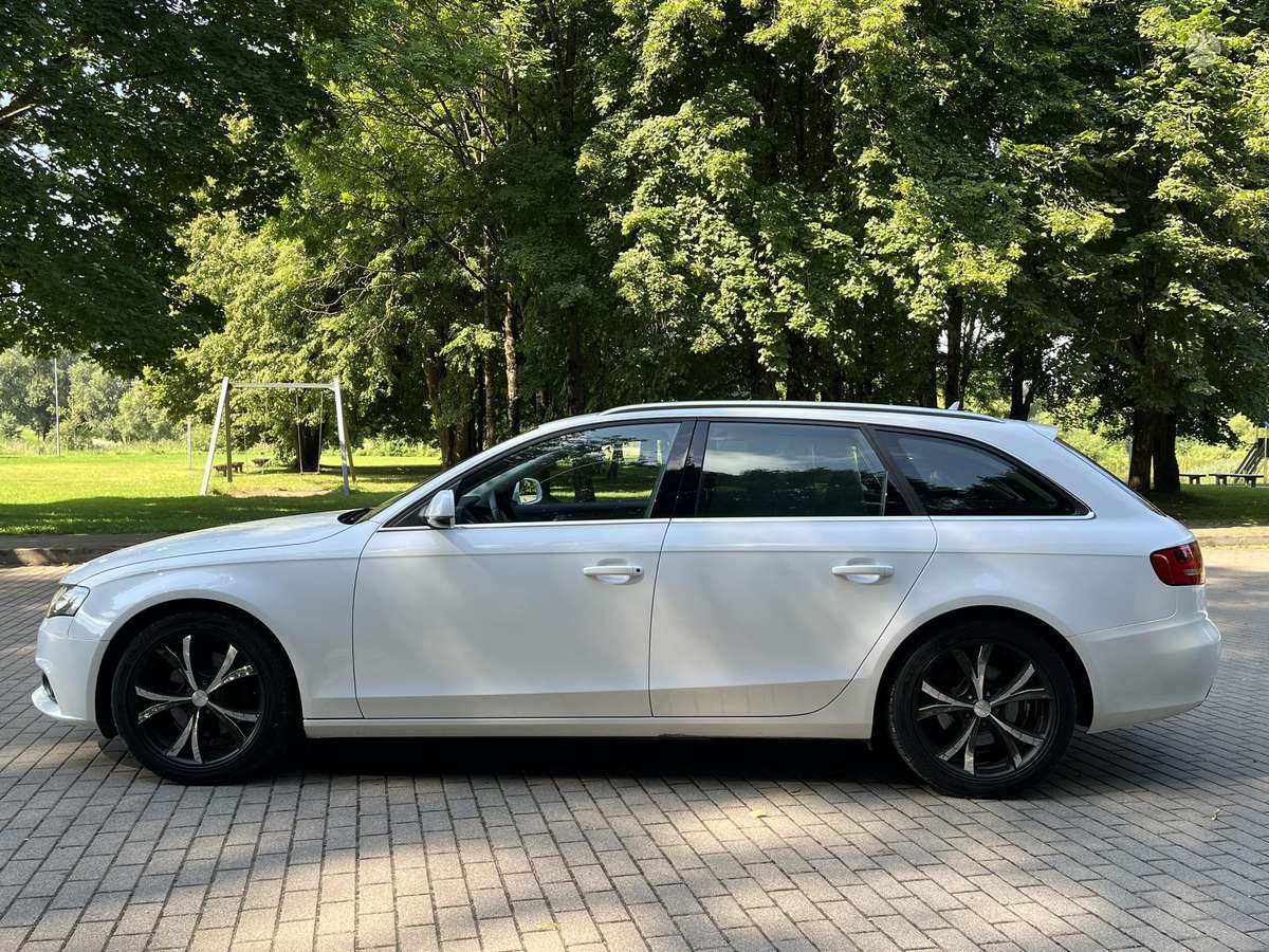 Audi A4, 2.0 l., Универсал