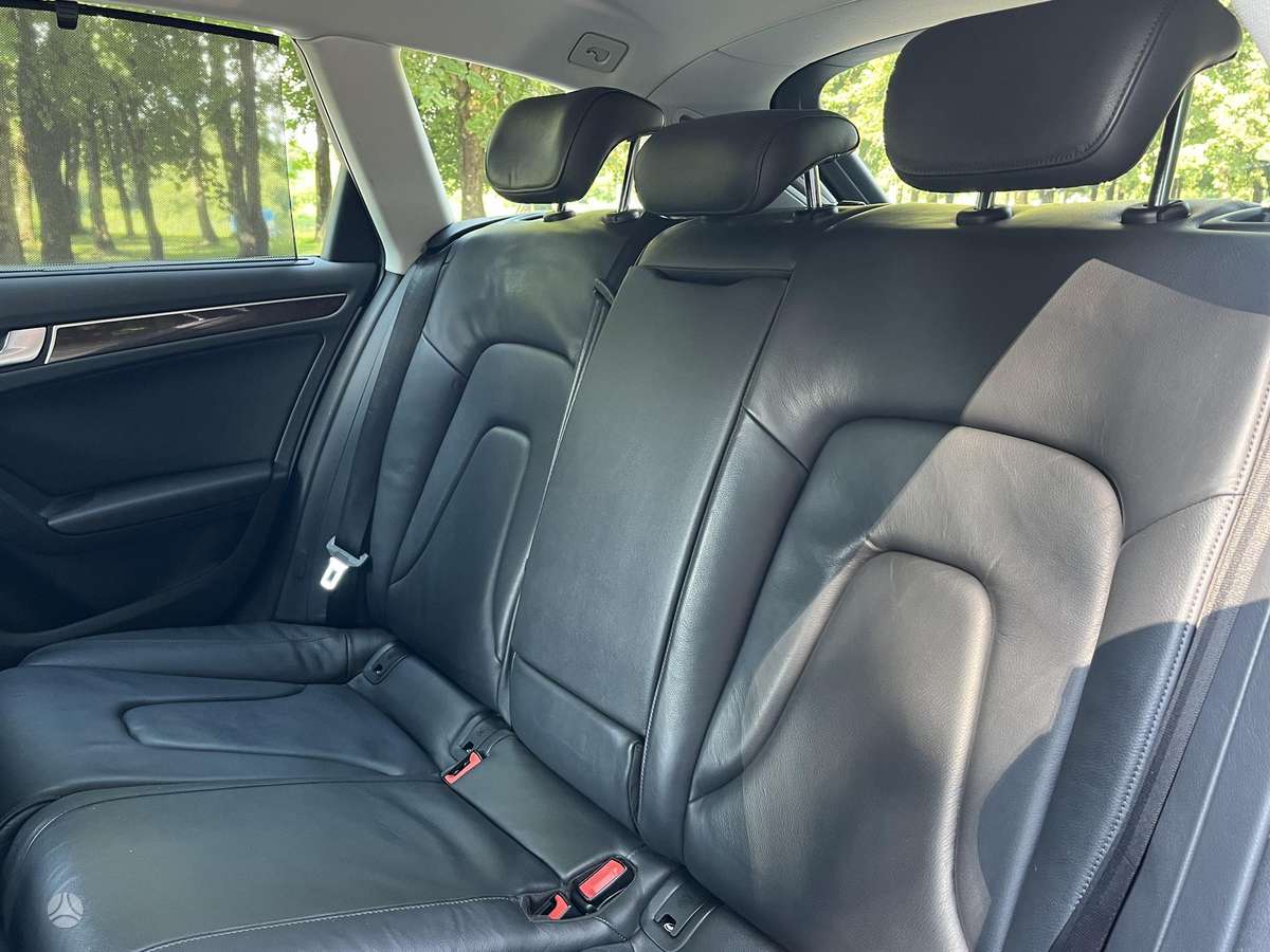 Audi A4, 2.0 l., Универсал