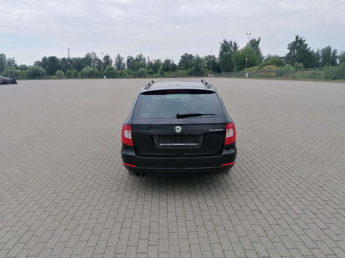 Skoda Superb, 1.4 l., Универсал