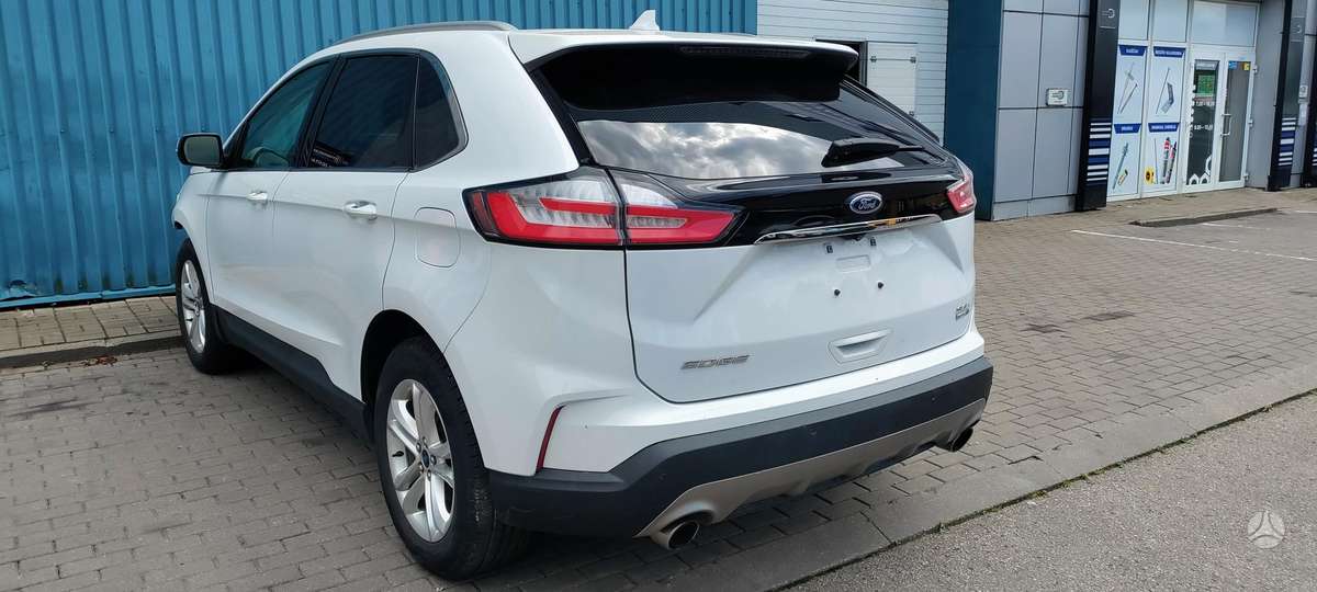 Ford Edge dalimis. Awd
