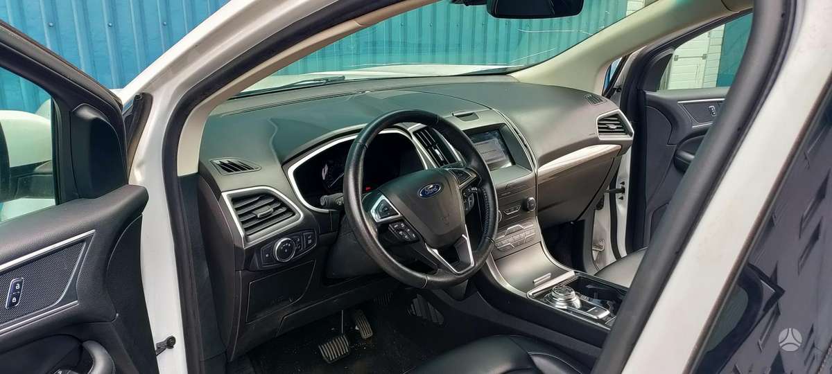 Ford Edge rezerves daļās. Awd