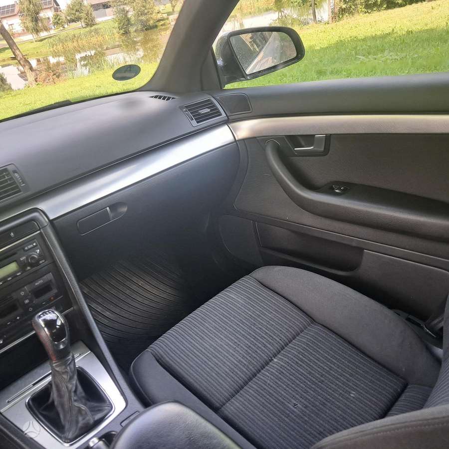 Audi A4, 2.0 l., Седан