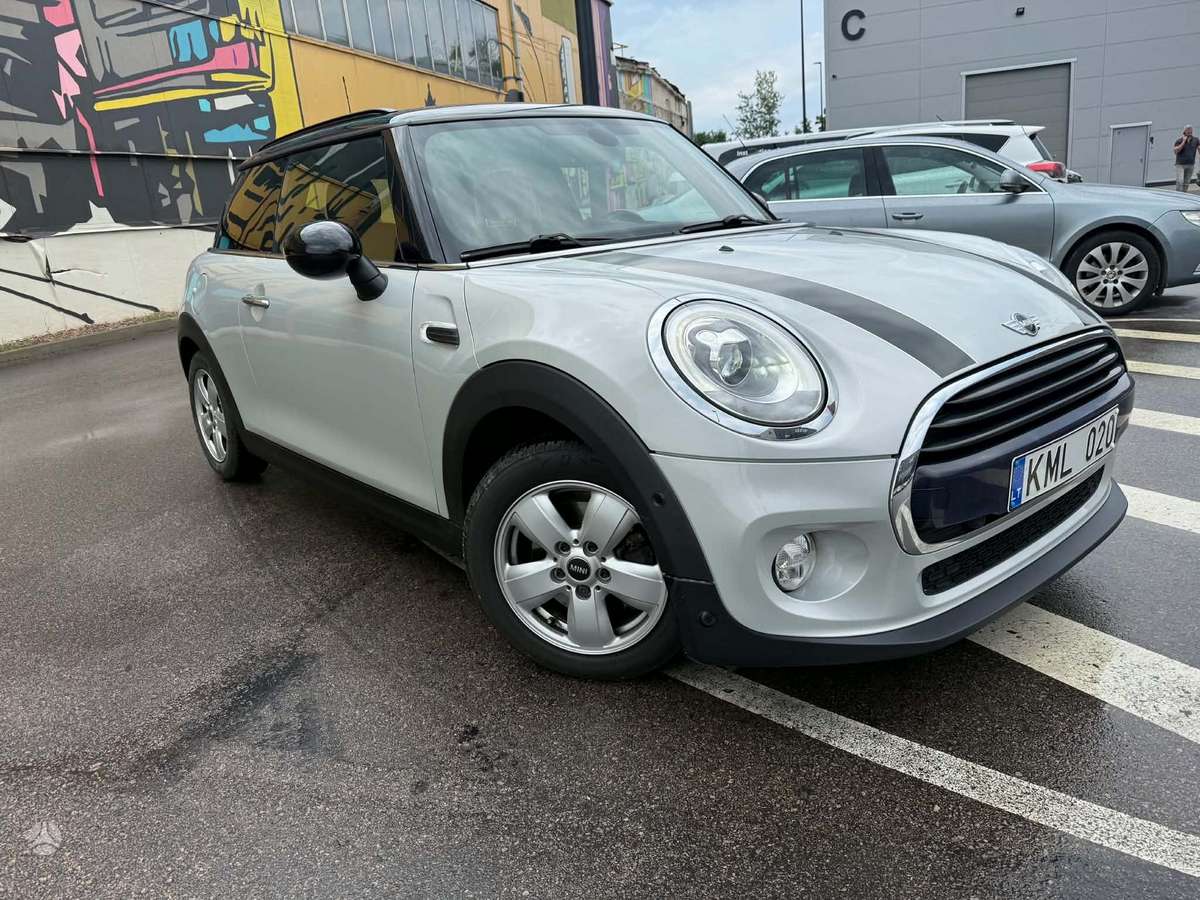 Mini Cooper, 1.5 l., Хэтчбек