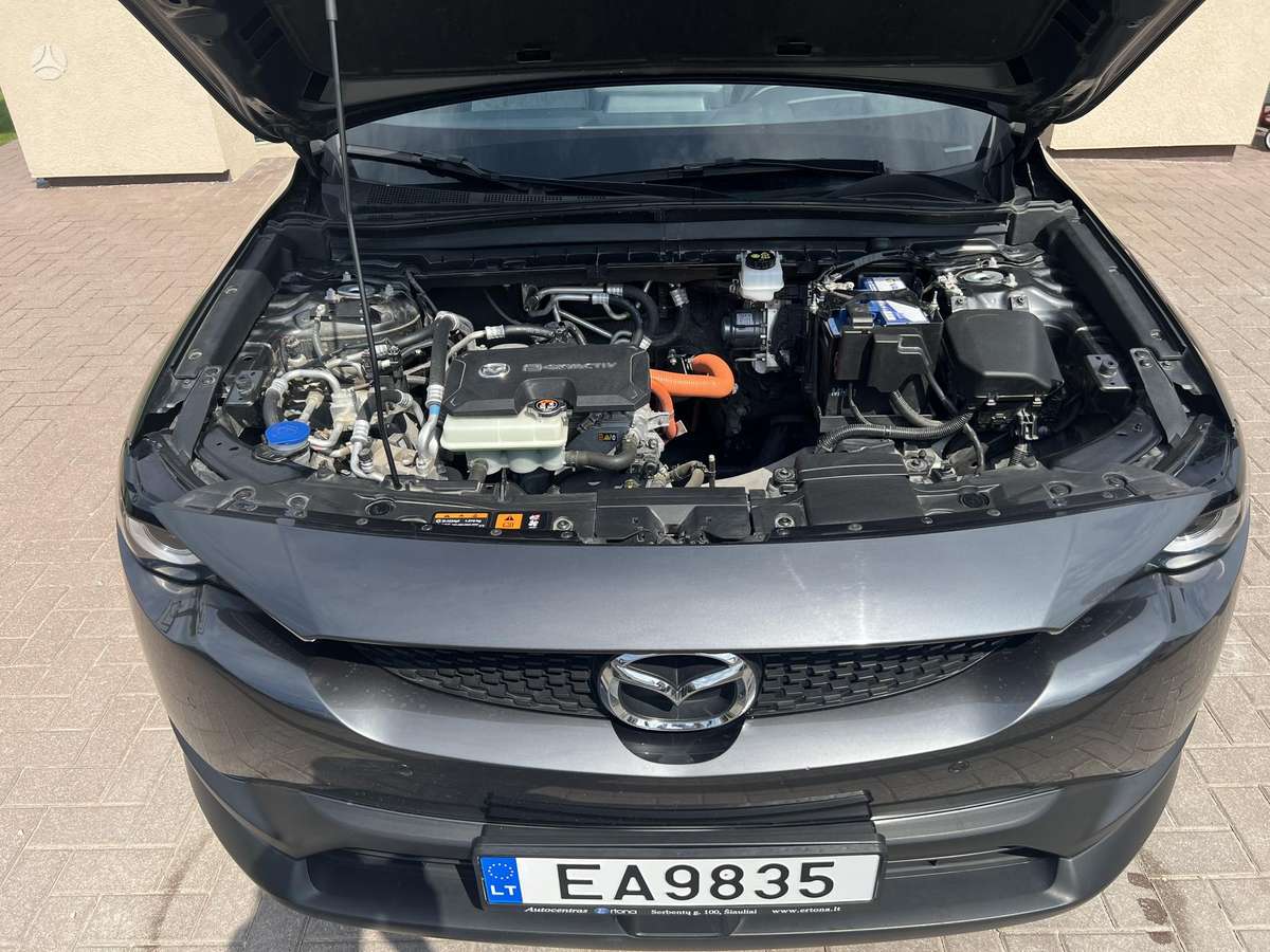 Mazda MX-30, 36 kWh, hatchback