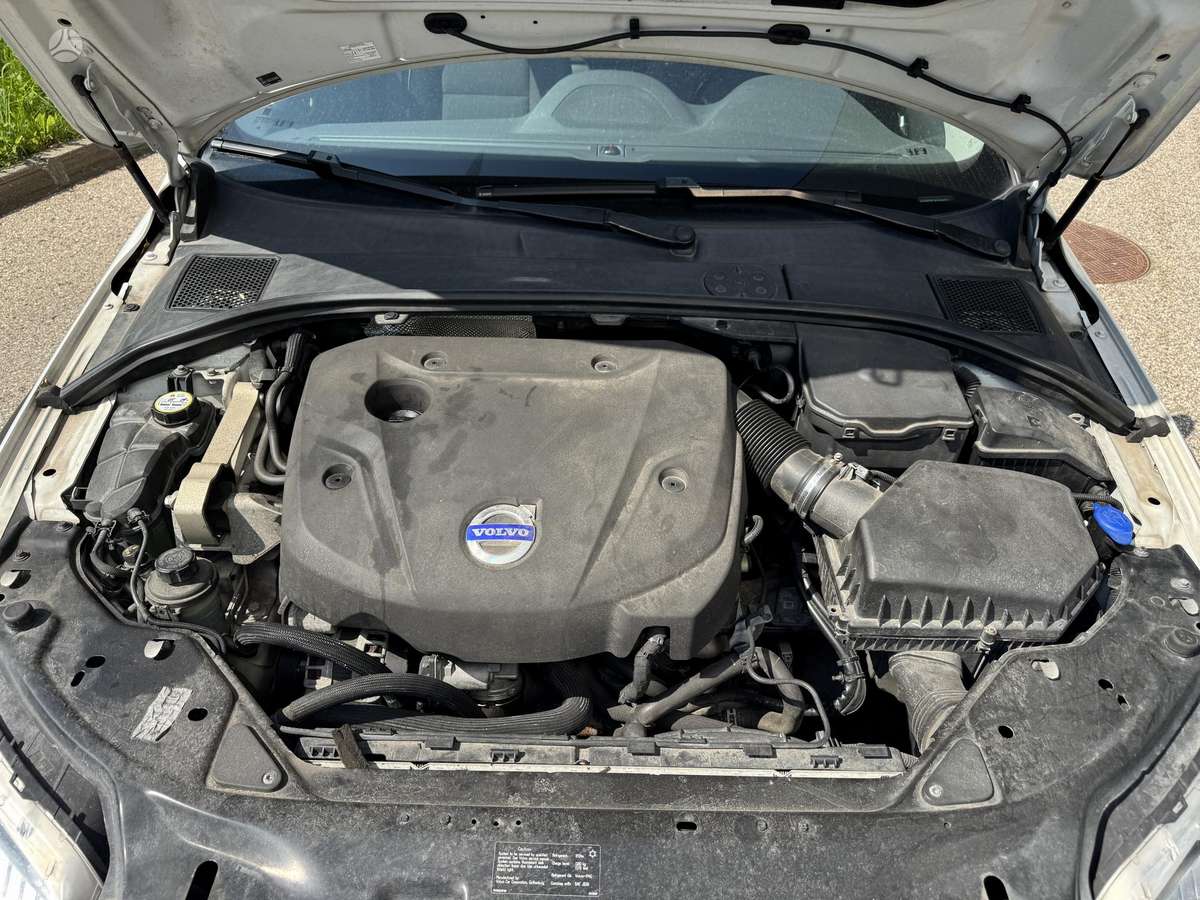 Volvo XC70, 2.0 l., Универсал