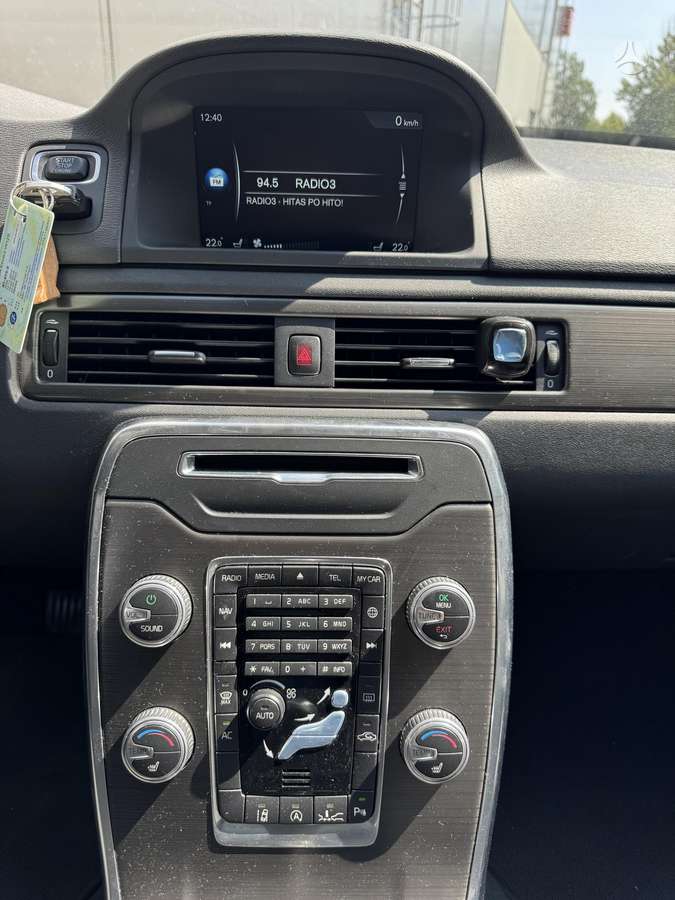 Volvo XC70, 2.0 l., Универсал