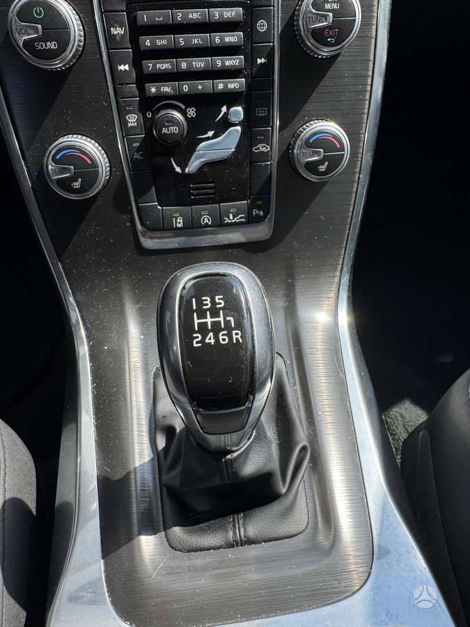 Volvo XC70, 2.0 l., Универсал