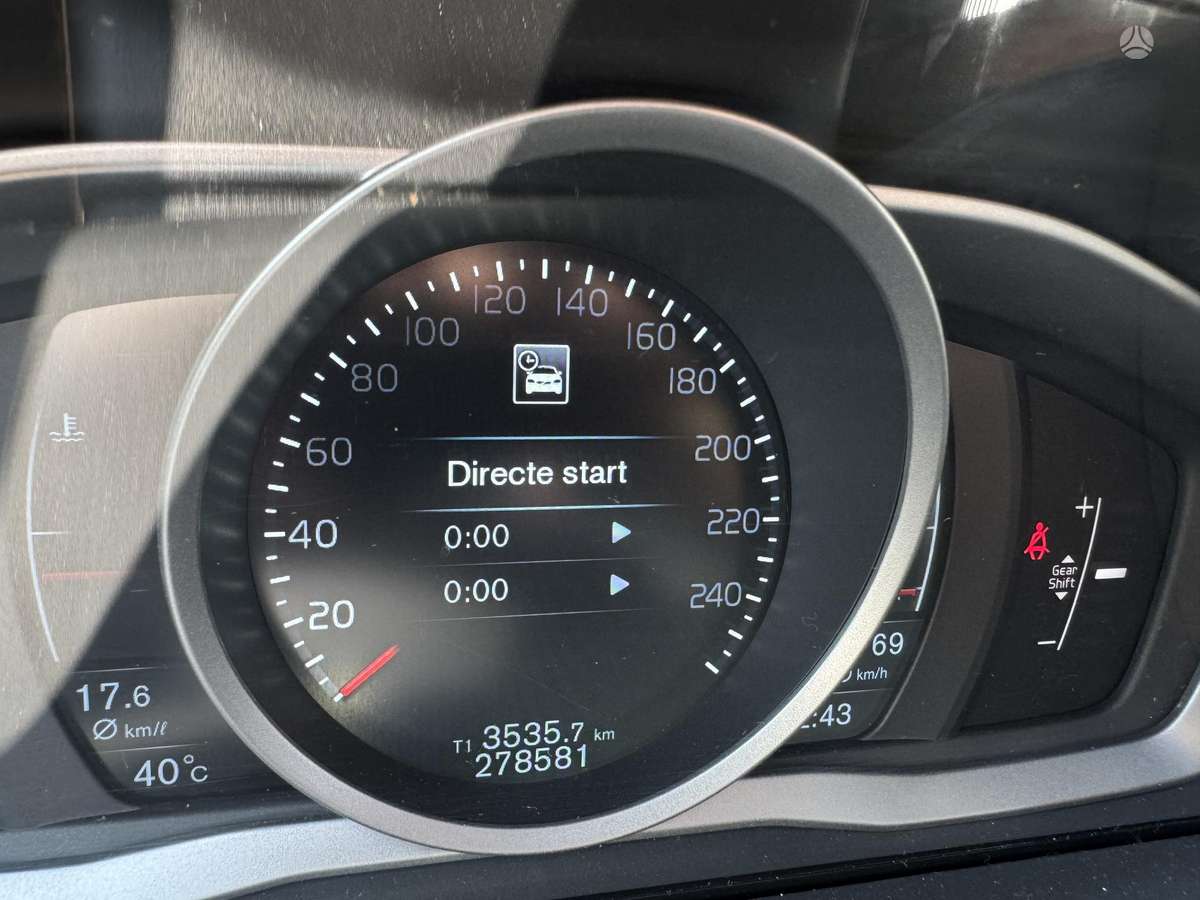 Volvo XC70, 2.0 l., Универсал