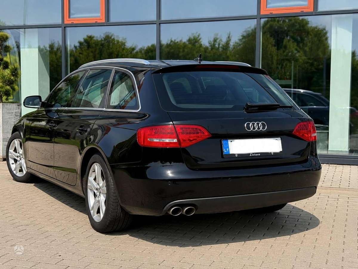 Audi A4, 2.0 l., Универсал