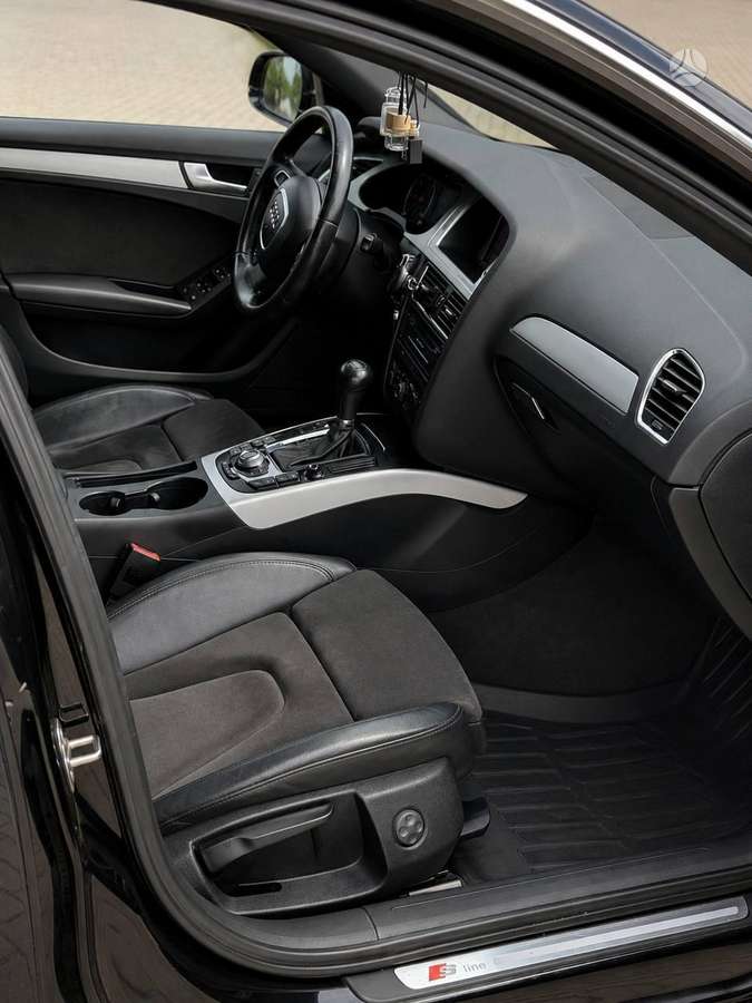 Audi A4, 2.0 l., universalas