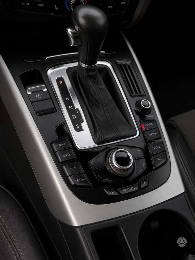 Audi A4, 2.0 l., universalas