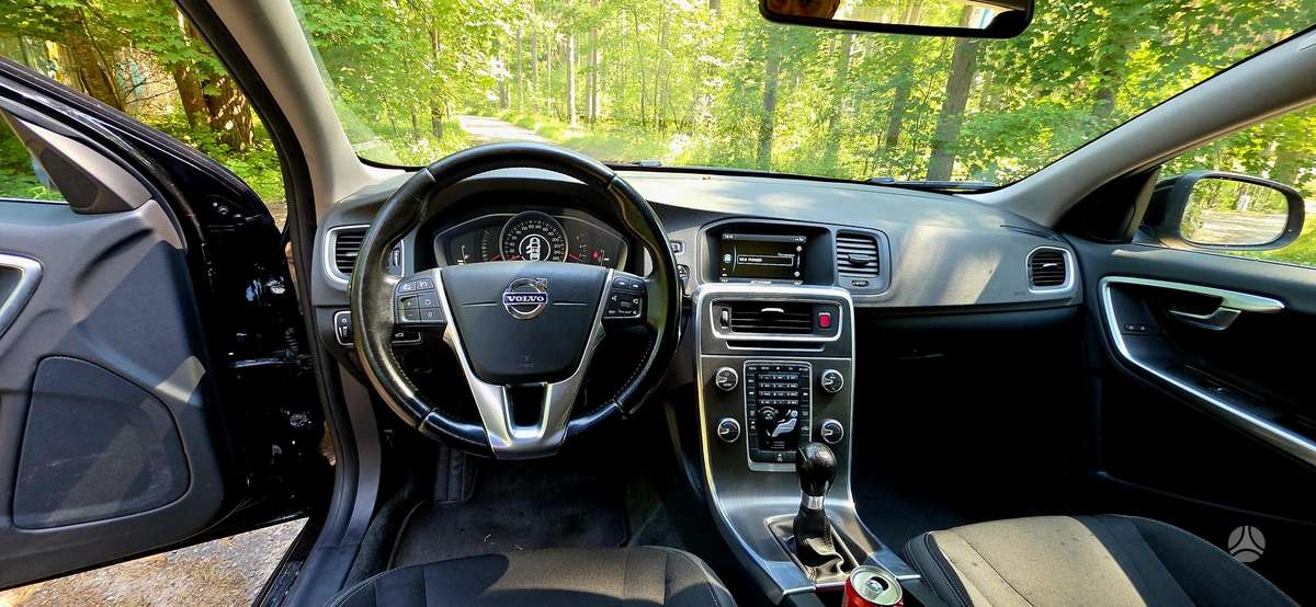 Volvo V60, 2.0 l., Универсал