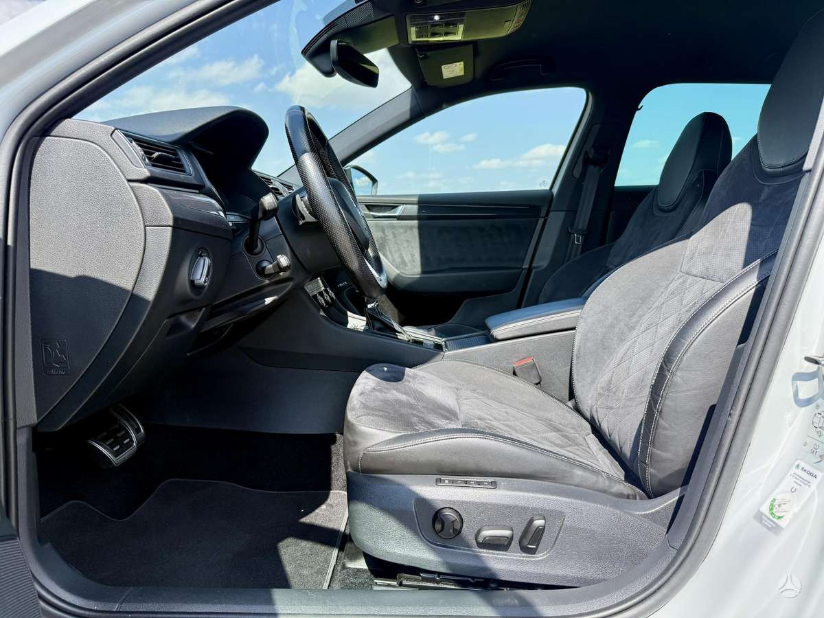 Skoda Superb, 2.0 l., wagon