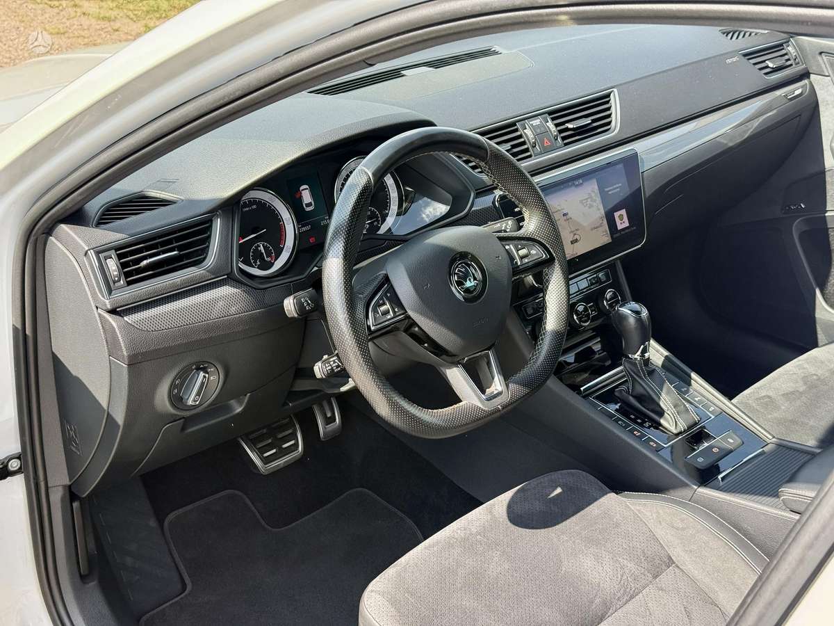 Skoda Superb, 2.0 l., universalas