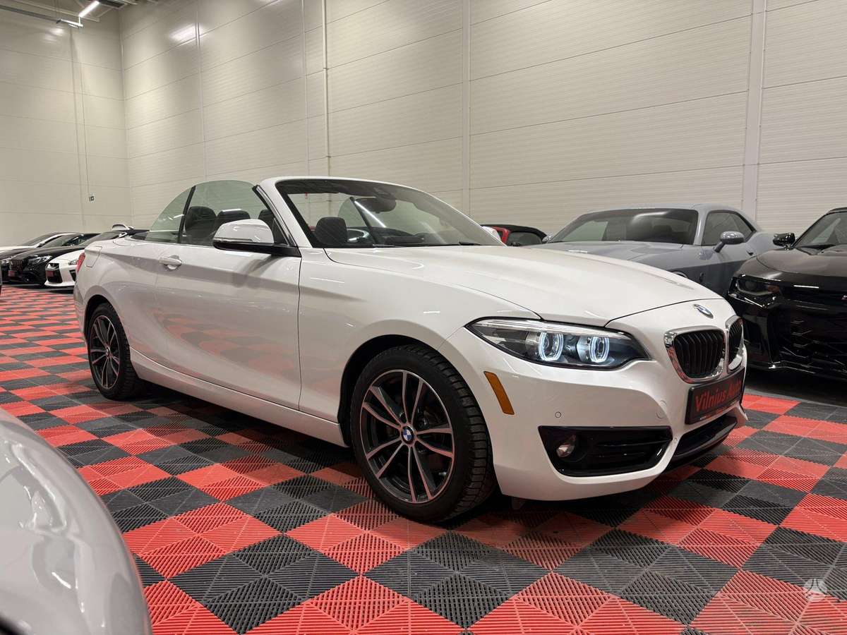 BMW 230, 2.0 l., Кабриолет