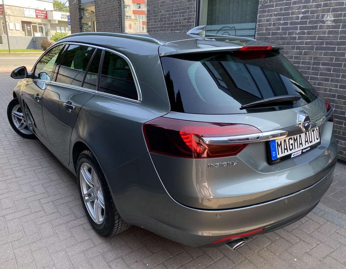 Opel Insignia, 2.0 l., wagon