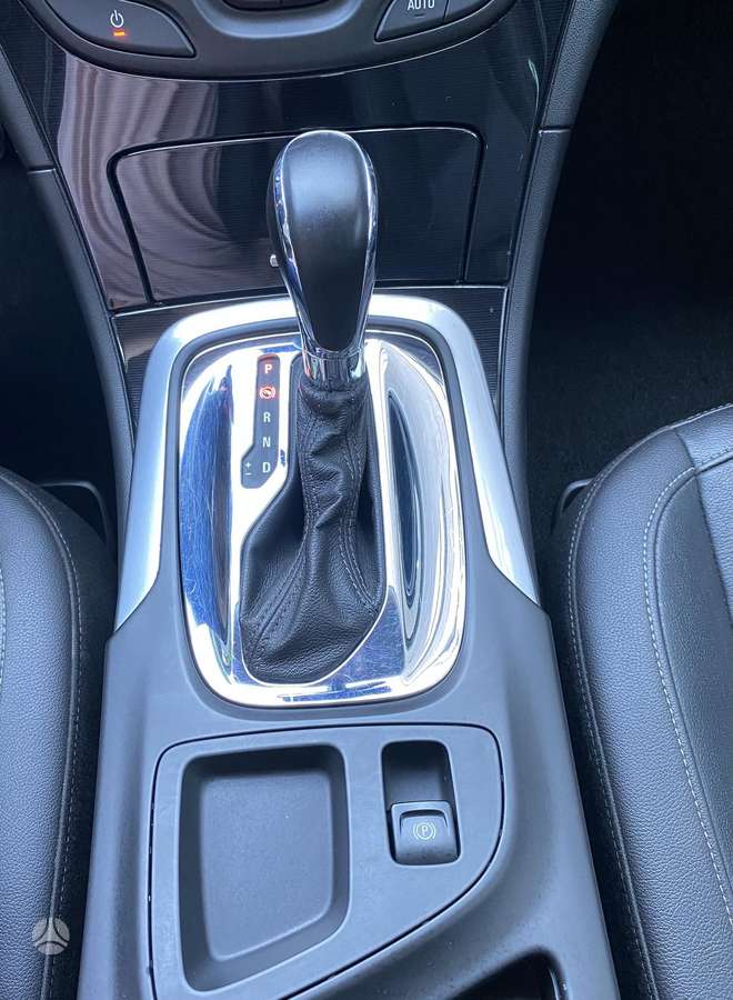 Opel Insignia, 2.0 l., wagon